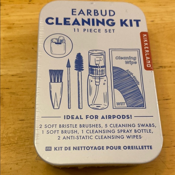 7-In-1 Earbuds Cleaner, Cleaning Kit For Airpods, Earphones, Tws 7-In-1 Earbuds Cleaner, Cleaning Kit For Airpods, Earphones, Tws